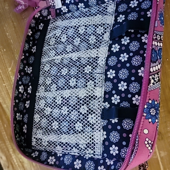 Vera Bradley Tech Organizer - Picture 4 of 4